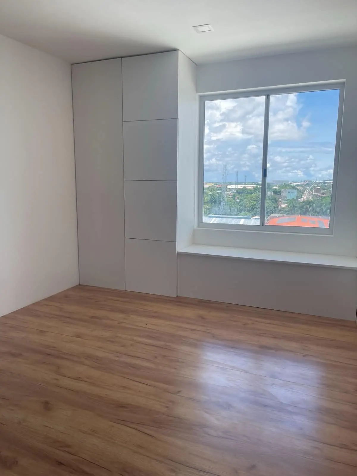 One Bedroom with Parking For Sale in Walking Distance to Maayo Hospital — 1 Bedroom in Mandaue City, Cebu, 6014 — Photo 4