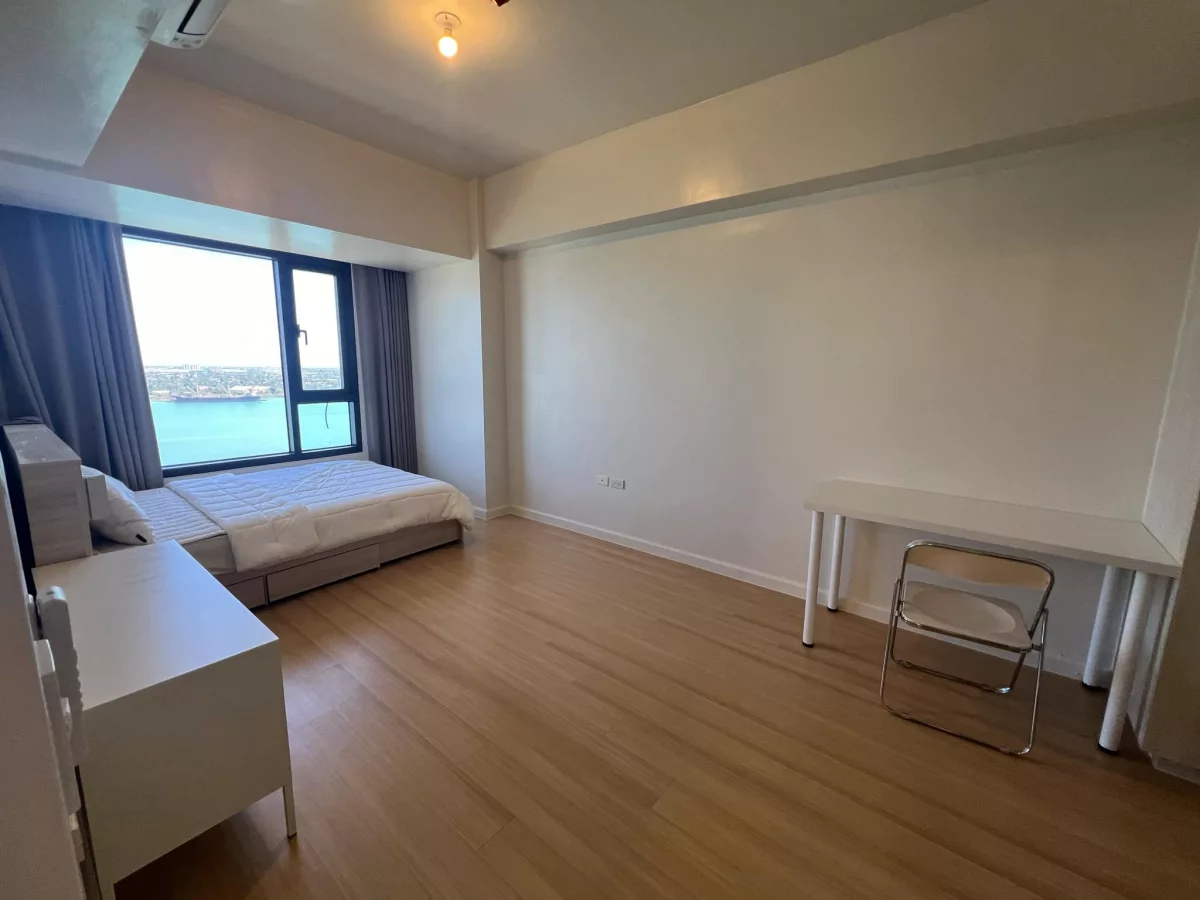 For Sale: Mandani Bay 3BR Condo in Centro, Mandaue City — 3 Bedrooms in Centro, Mandaue City, Cebu — Photo 4