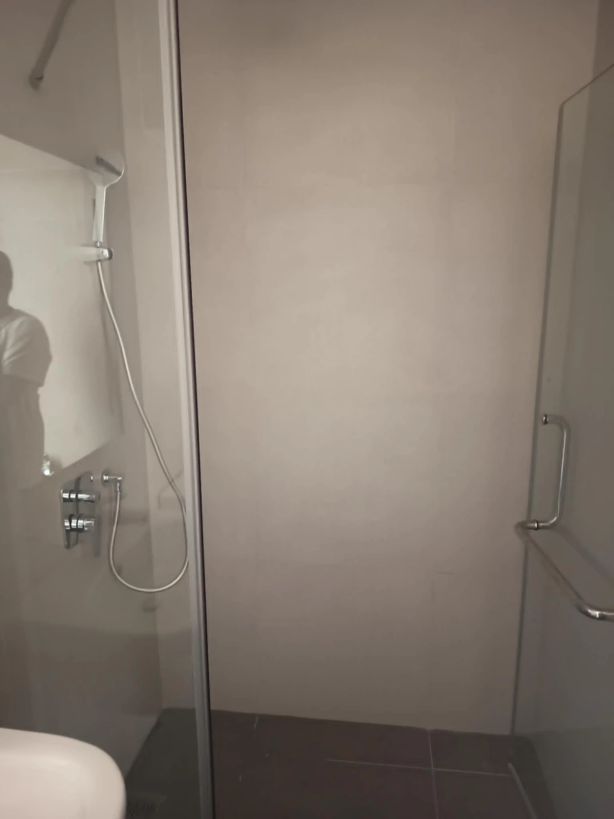 Studio Condo for Sale Near Ayala Malls Abreeza, Davao City — City View — Studio in Davao City, Davao del Sur, 8000 — Photo 2