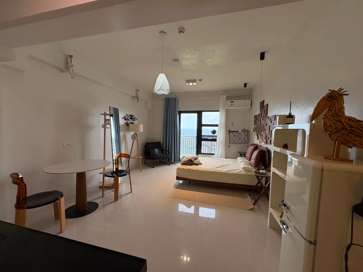 For Sale: Studio Condo in San Isidro, Dauis — 30 sqm Semi Furnished — Studio in San Isidro (Canlongon), Dauis, Bohol — Photo 5
