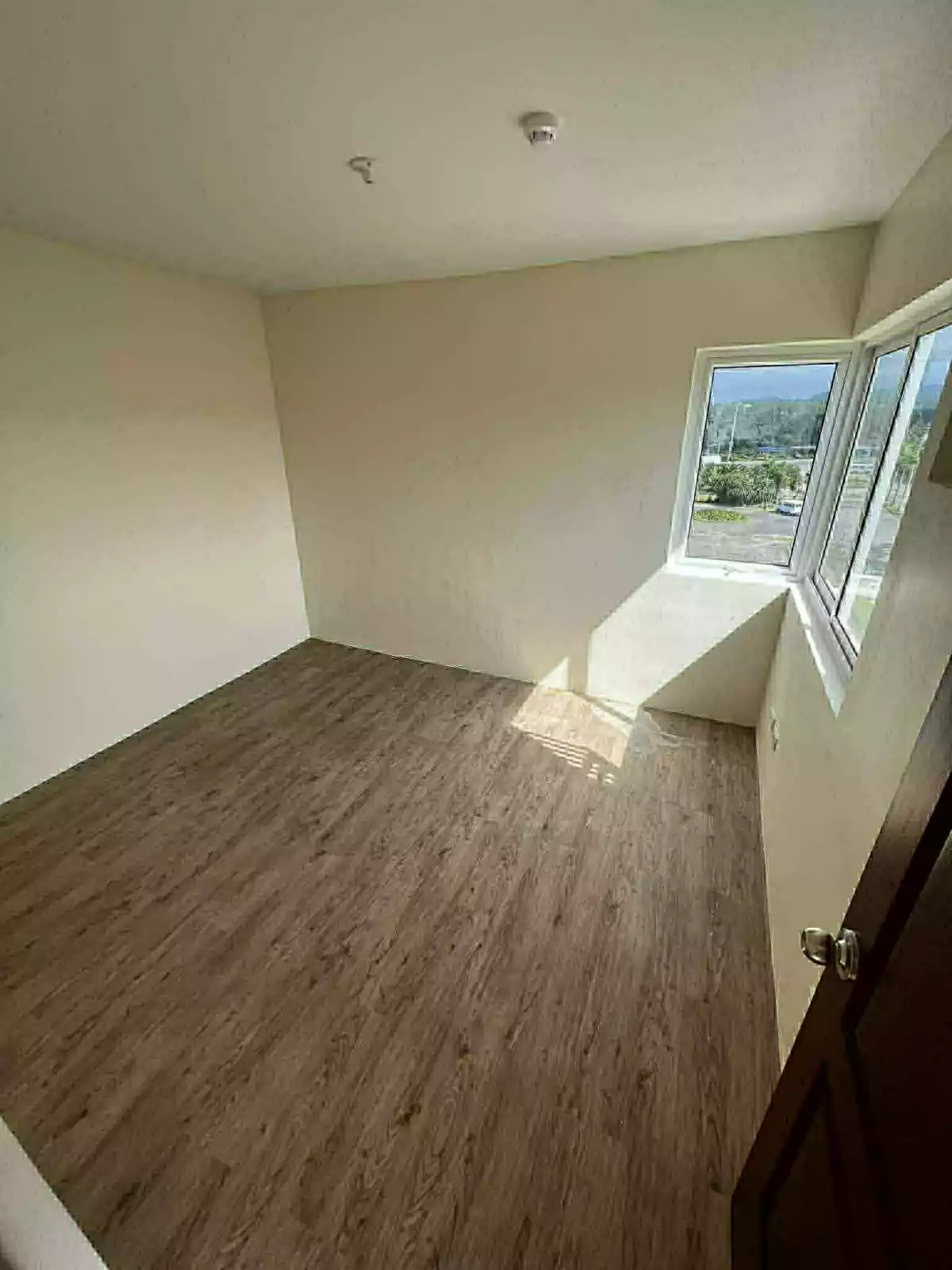 1BR Condo Unit for Sale at Fullerton Suites, Silang, Cavite — 1 Bedroom in Puting Kahoy, Silang, Cavite — Photo 3