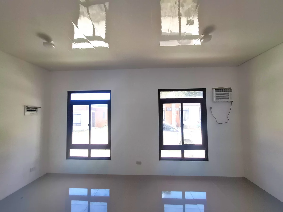 Affordable 1-Storey Duplex House and Lot for Rent - with Parking & Aircon! — House and Lot in Dalipuga, Iligan City, Lanao del Norte — Photo 2
