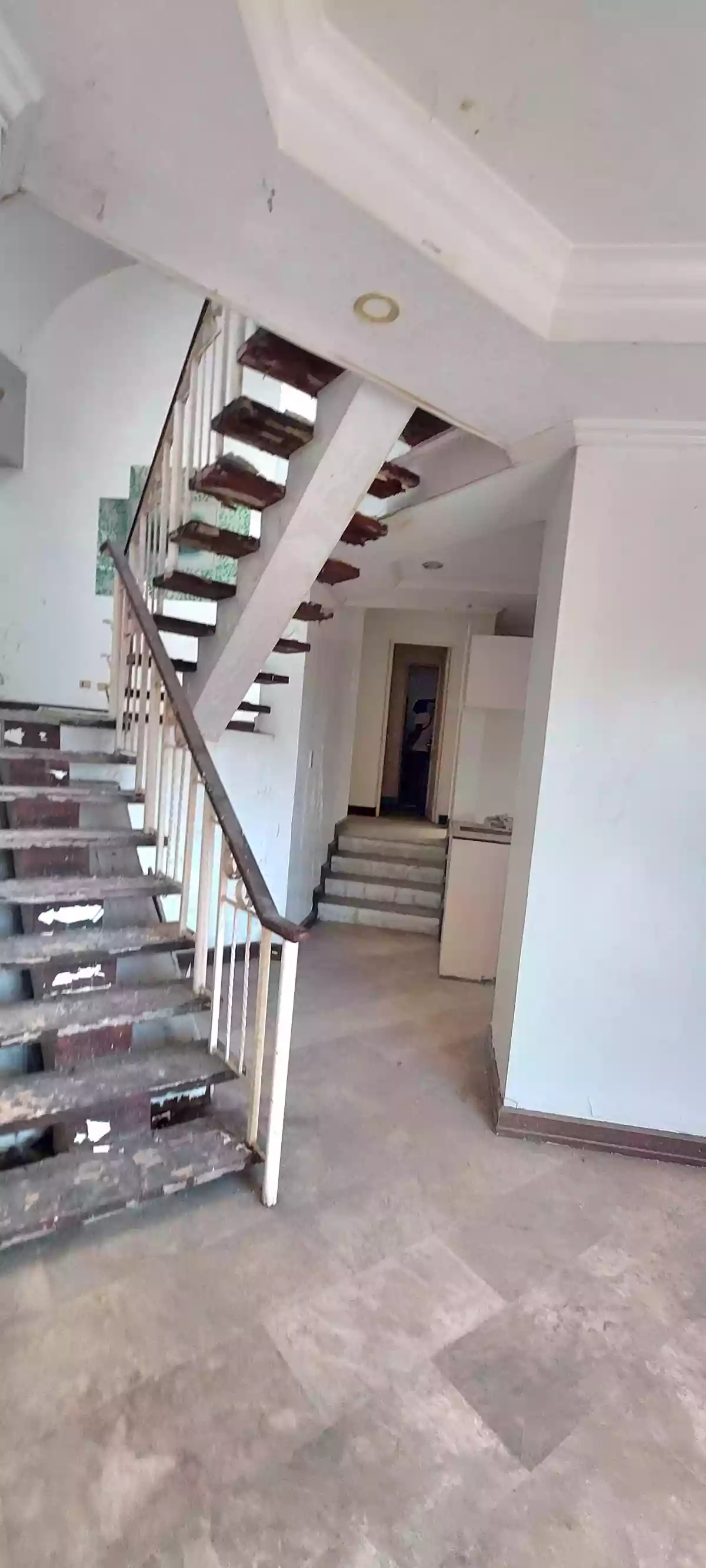 For Sale: House and Lot in Capitol Hills, Lahug, Ceby City — House and Lot in Cebu City, Cebu, 6000 — Photo 7