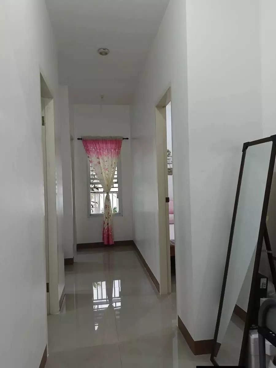 House & Lot For Assume - photo 4