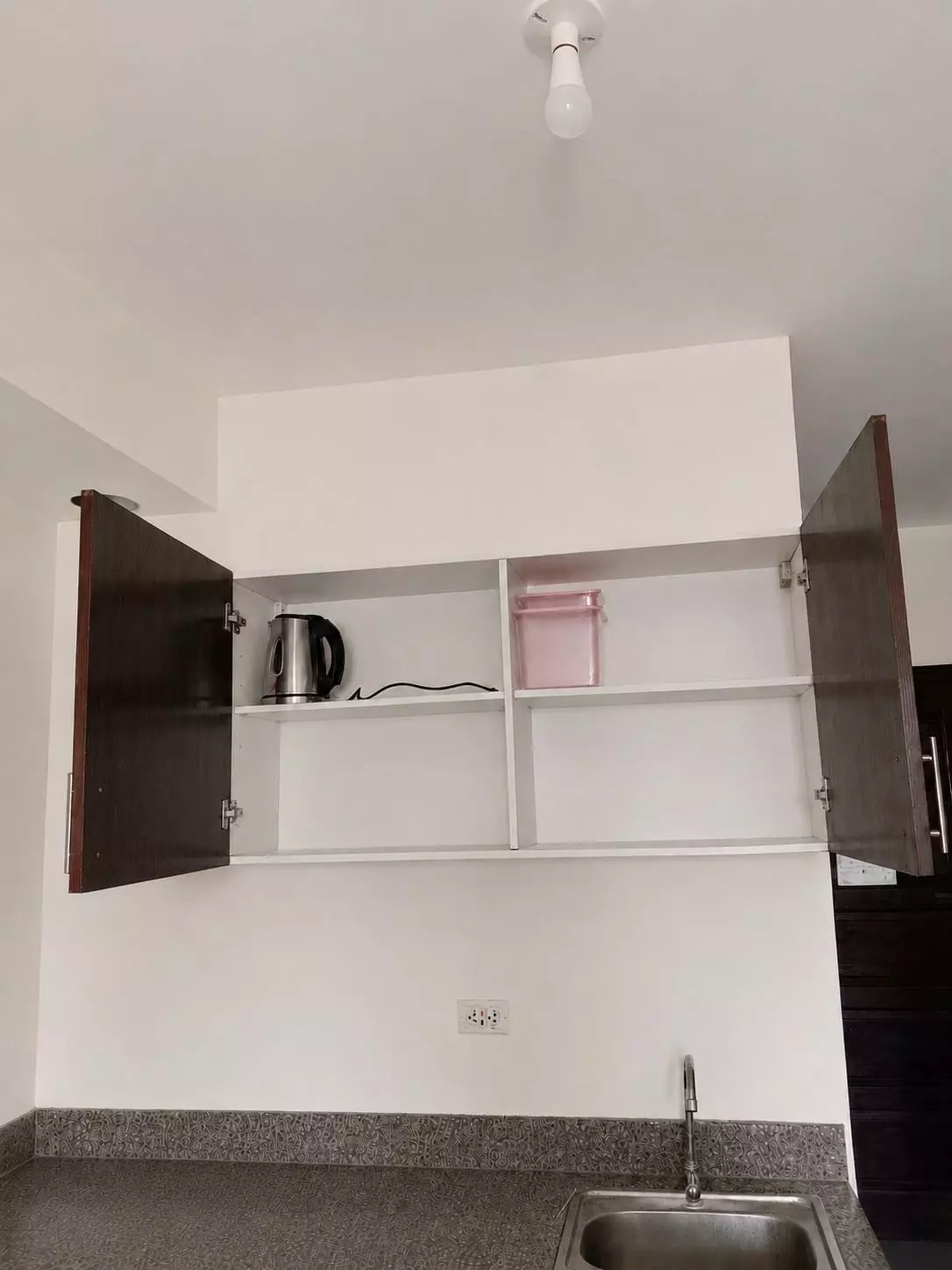 For Sale: Grand Residences Studio in Kasambagan, Cebu City — Move-in Ready — Studio in Banilad and Pres. Roxas Street, Ayala Access Road, Kasambagan — Photo 4