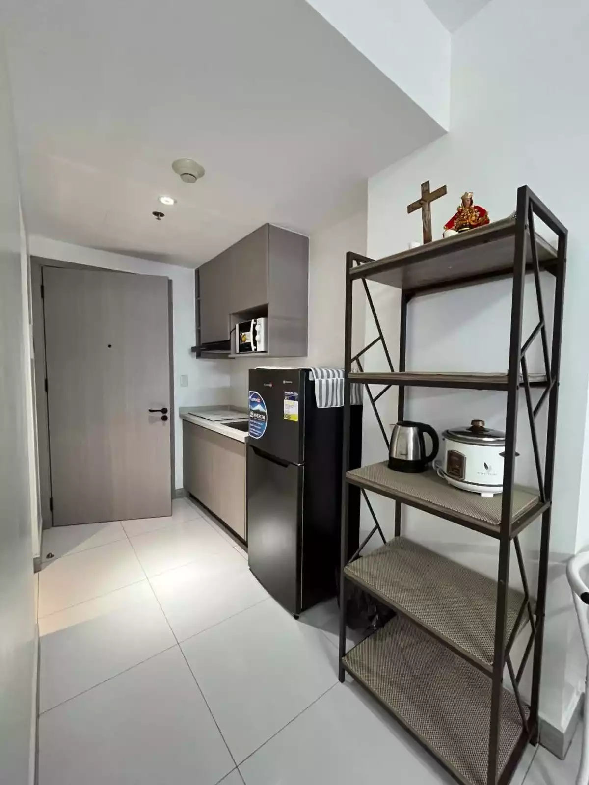 Fully Furnished Studio Unit for Rent in ARC Towers Cebu — Studio in Sambag I (Pob.), Cebu City, Cebu — Photo 3