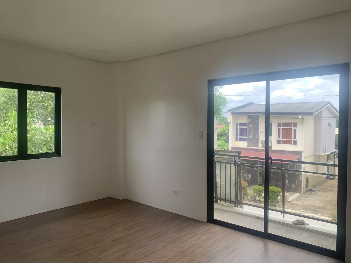 For Sale: 5BR House and Lot in Paliparan I, Dasmarinas — 151 sqm — House and Lot in Dasmarinas, Cavite, 4114 — Photo 6