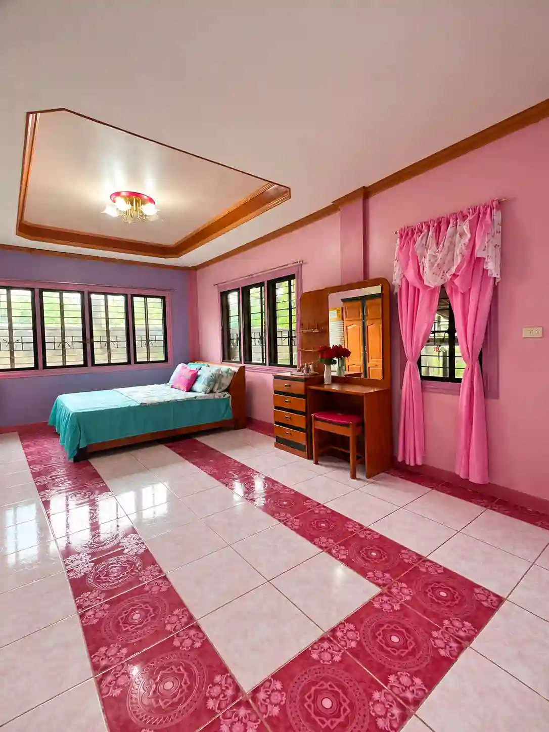 For Sale: Bungalow House and Lot in Balabag East, Valencia — Semi Furnished — House and Lot in Valencia, Negros Oriental, 6215 — Photo 4