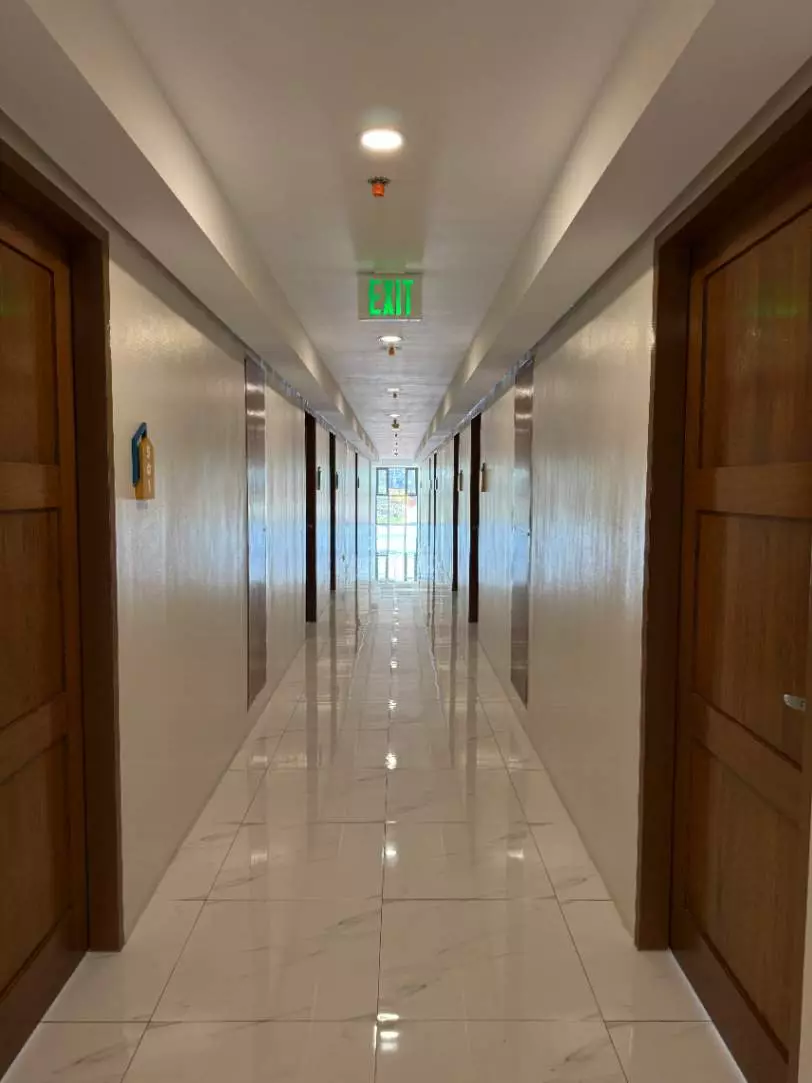 ASSUME CONDO IN CASAMIRA TOWERS DAVAO | NEAR LPU & DAVAO AIRPORT | WITH PARKING | HIGH FLOOR - photo 5