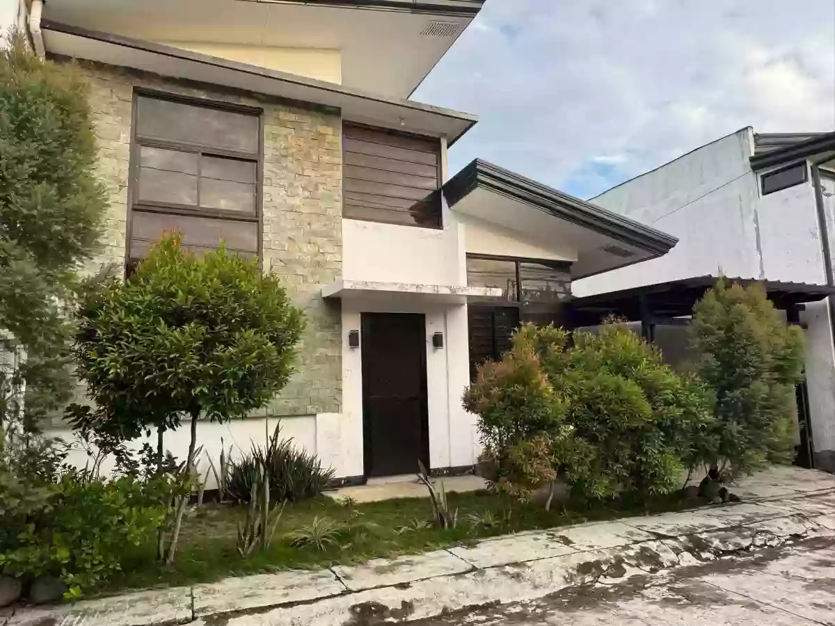 HOUSE AND LOT FOR SALE — House and Lot in Brgy. Mabuhay, General Santos City, Mabuhay — Photo 6