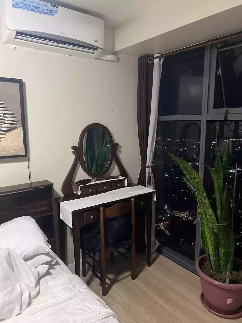 Open photo 16 of 19 — For Sale: 4BR Condo with Parking in Horizon 101, Cebu City — 86 sqm