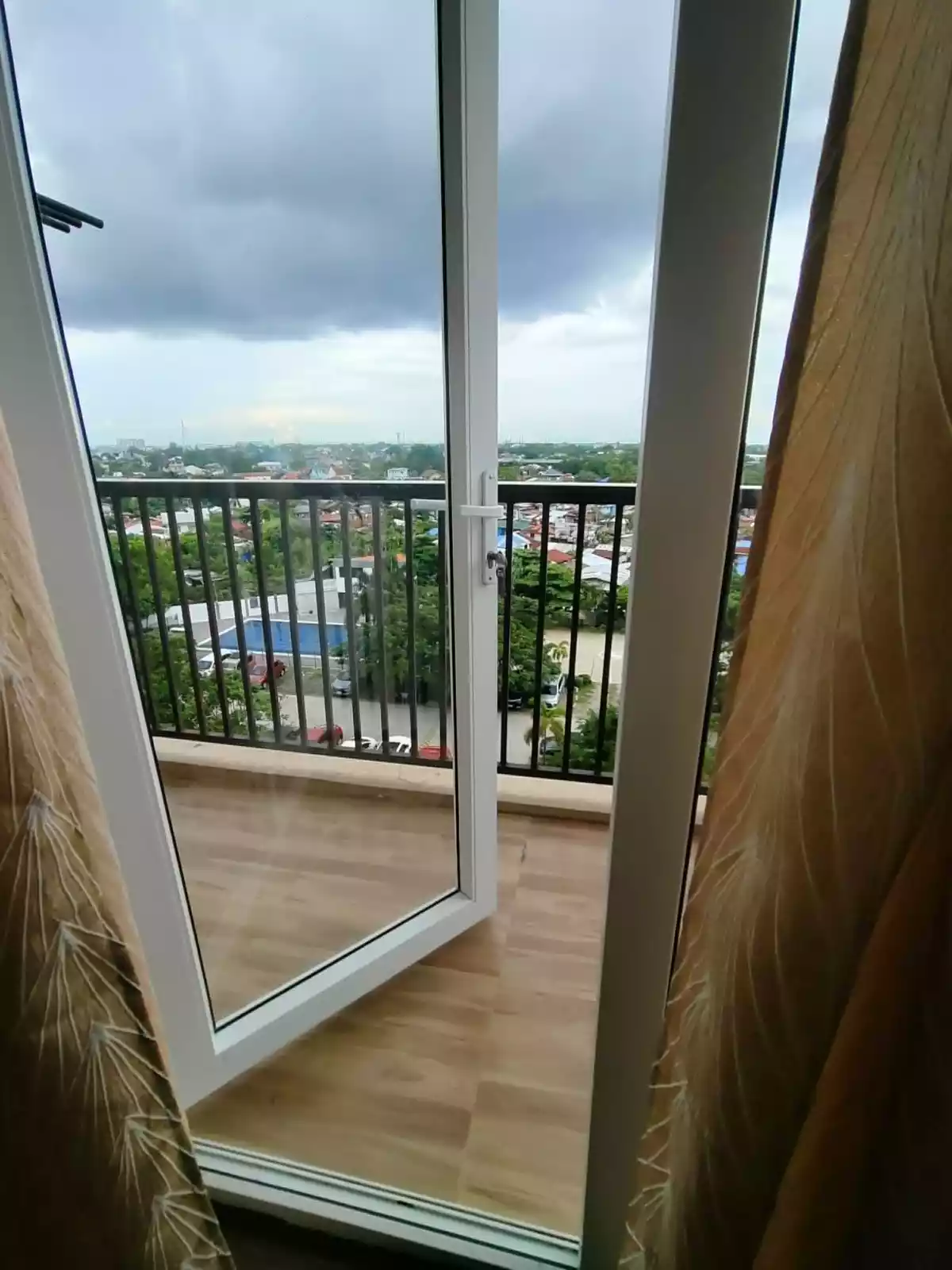 Open photo 12 of 13 — For Rent fully furnished studio unit, cozy and clean at Saekyung Condominium Looc Lapu-Lapu City