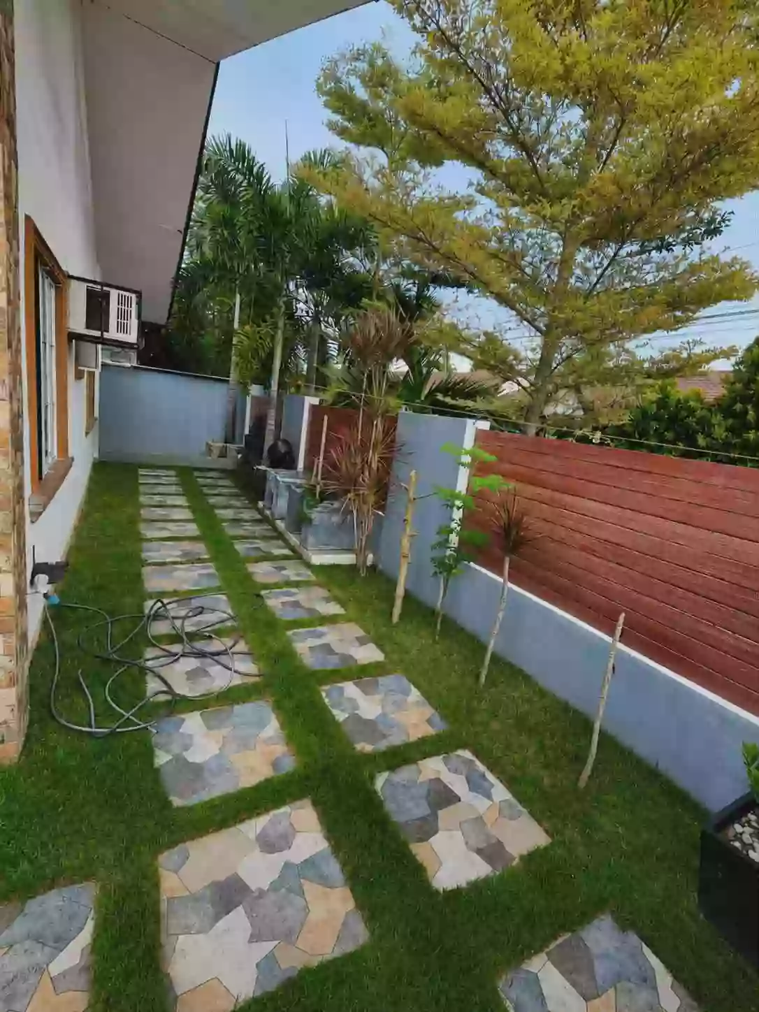Sacrifice Sale: 4BR House and Lot in Lagao, General Santos City — 140 sqm Corner Lot — House and Lot in Aradaza St., Lagao (1st & 3rd), General Santos City — Photo 4