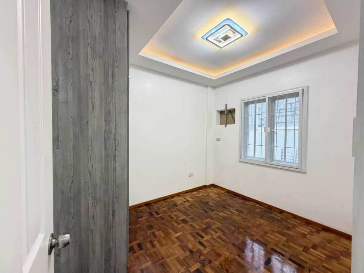 Open photo 16 of 30 — For Sale: 4BR House and Lot in Better Living, Paranaque City