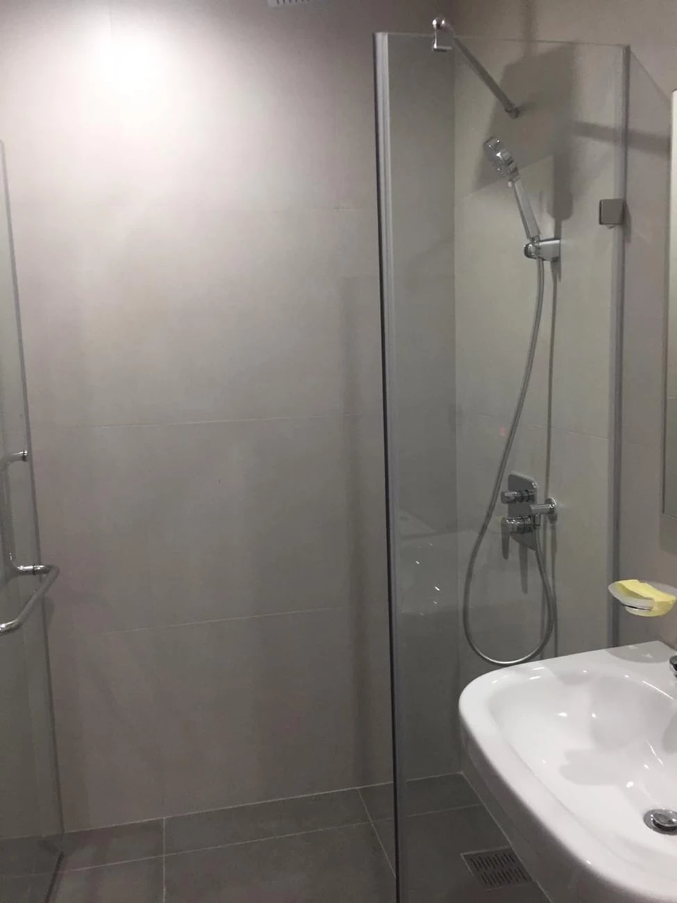FOR SALE: 1BR Condo in Barangay 19-B (Pob.), Davao City — 45 sqm — 1 Bedroom in Barangay 19-B (Pob.), Davao City, Davao del Sur — Photo 2