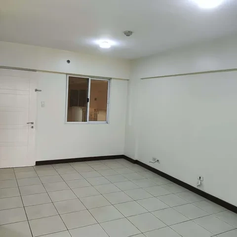 For Sale: 2BR Condo in Project 8, Quezon City — 51 sqm — 2 Bedrooms in VISAYAS AVENUE, PROJECT 8, QUEZON CITY — Photo 7
