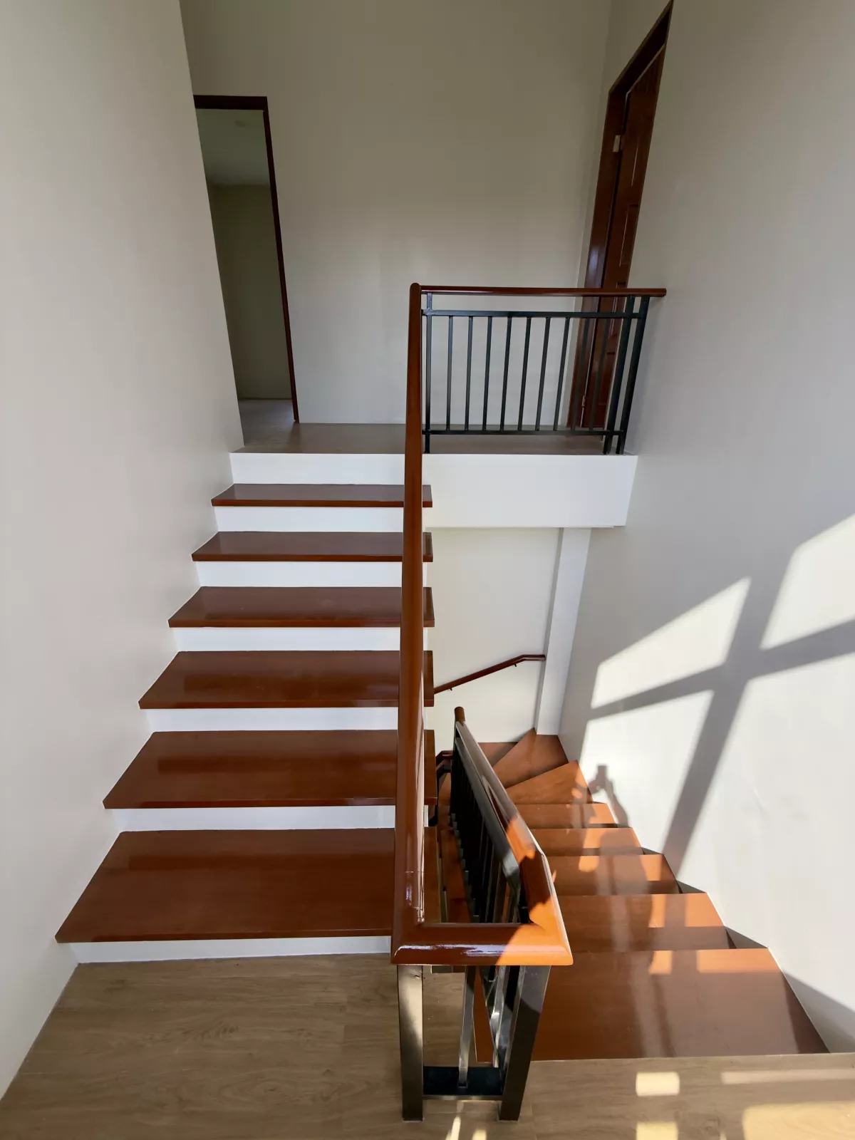 Open photo 11 of 17 — For Sale: 6BR House and Lot in Buhangin, Davao City — 220 sqm
