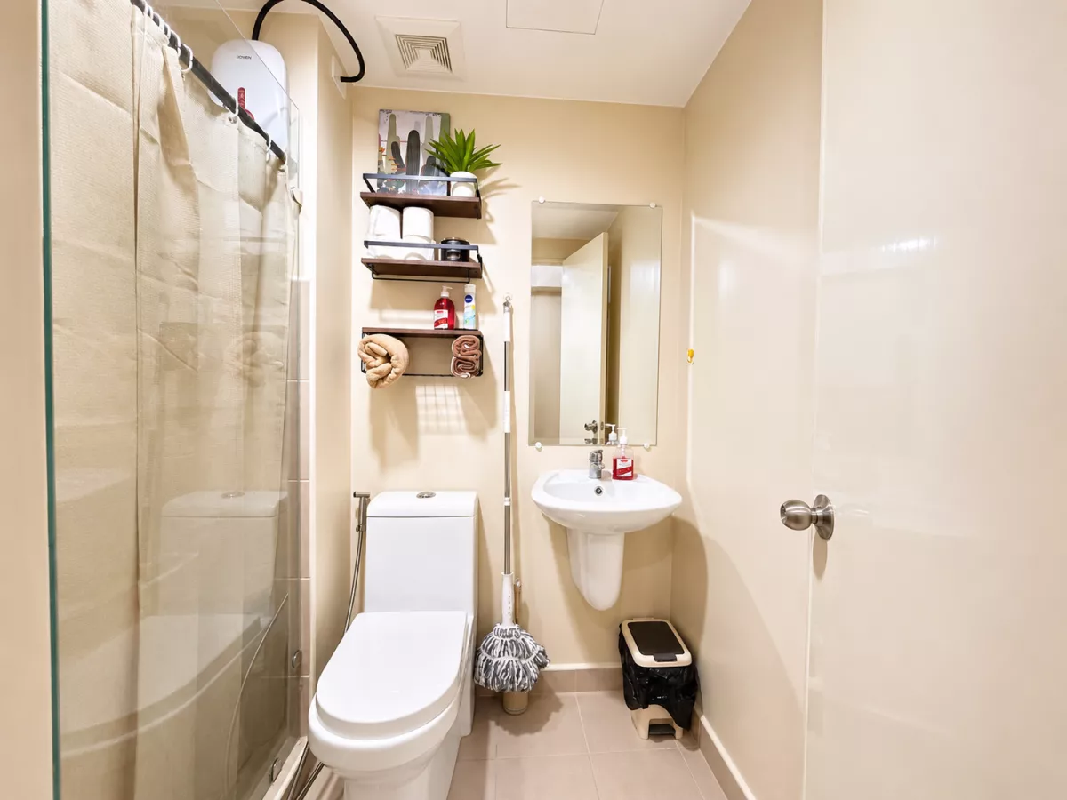 For Rent: Studio Condo in Barangay 24 (Pob.), Cagayan De Oro City — Fully Furnished — Studio in Barangay 24 (Pob.), Cagayan de Oro City, Misamis Oriental — Photo 3