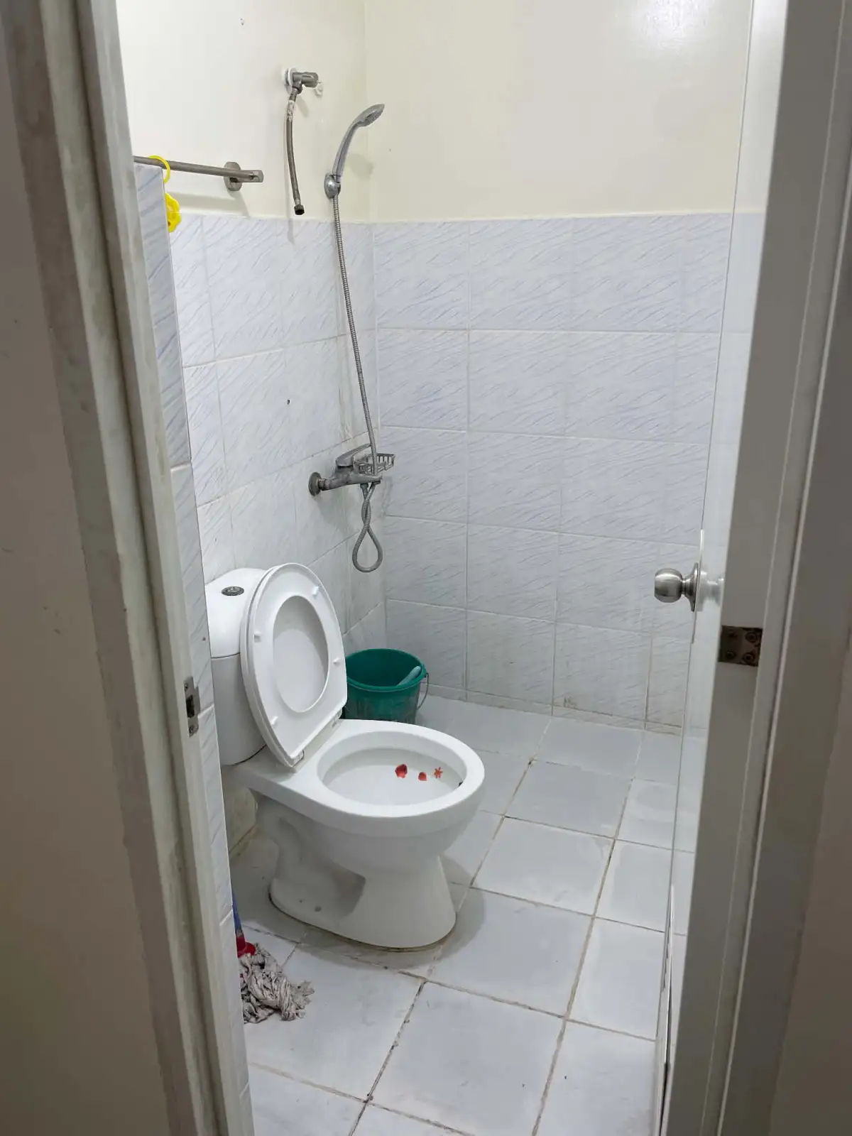For Sale: 1 Bedroom Condominium with Parking at Guadalupe, Cebu City - 25 sqm — 1 Bedroom in Capitol Site, Cebu City, Cebu — Photo 6