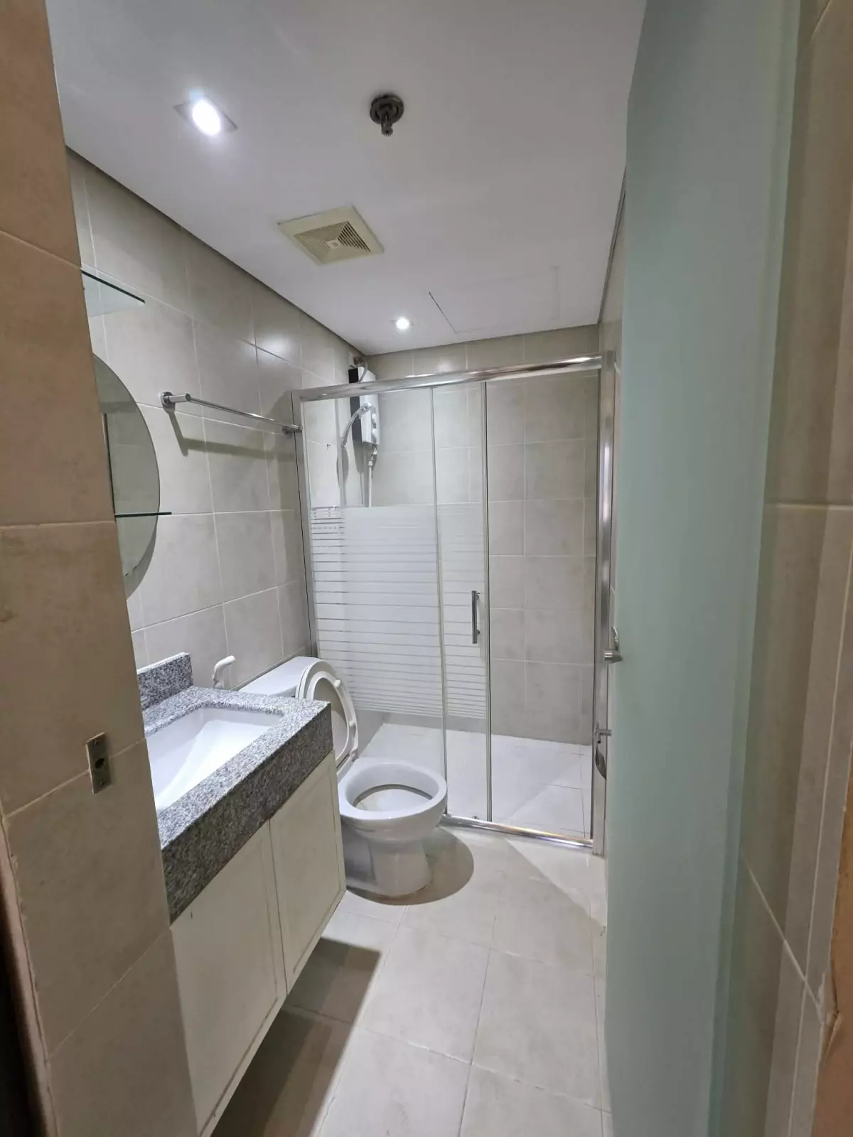 FOR SALE: FURNISHED STUDIO UNIT AT SOLINEA - LAZULI T3, CEBU BUSINESS PARK, CEBU CITY — Studio in Mabolo, Cebu City, Cebu — Photo 5