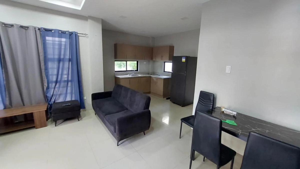 4 BEDROOM HOUSE FOR RENT IN CEBU — House and Lot in Labangon, Cebu City, Cebu — Photo 5