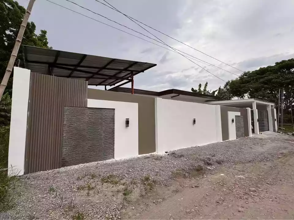 Open photo 16 of 16 — House and Lot for sale 5 BR in General Santos near SPED, Lessandra and Camella