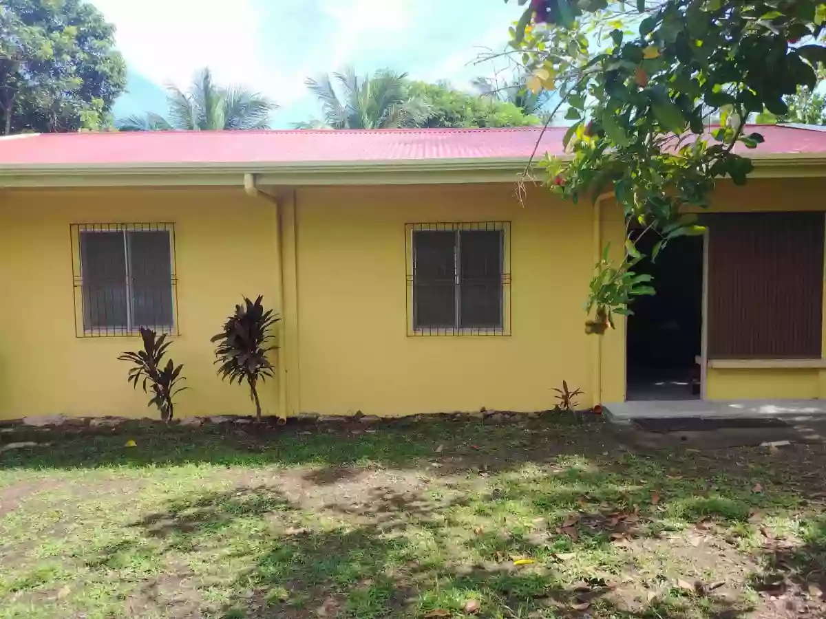 Lot in Silay City — 2427 sqm with existing small house structure — Residential Lot in Concepcion, Talisay, Negros Occidental — Photo 2