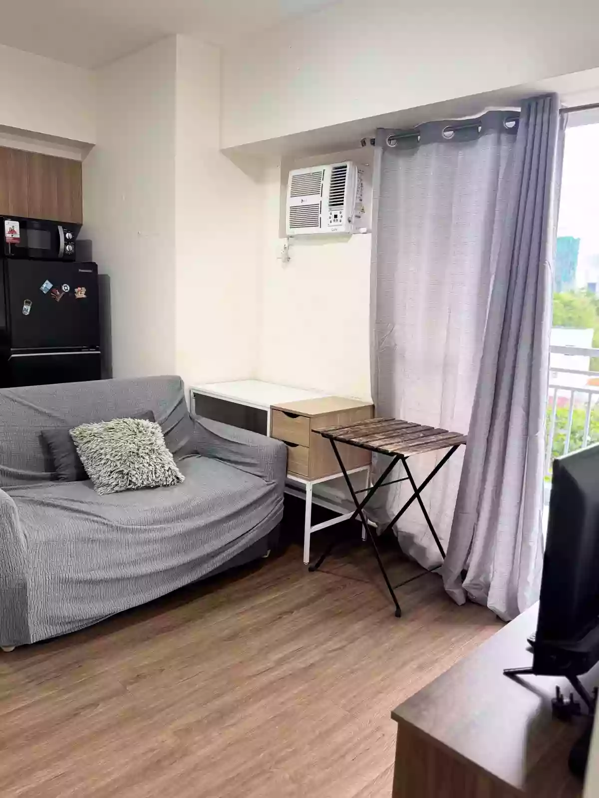 The Orabella 1BR Condo for Rent in Cubao, Quezon City — Pet-Friendly & Fully Furnished — 1 Bedroom in 121.06382334417926 21st Ave, Project 4, Quezon City — Photo 3