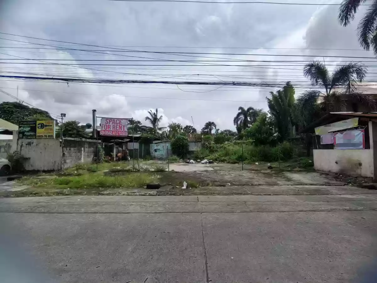 18th St, Bacolod City Commercial Property