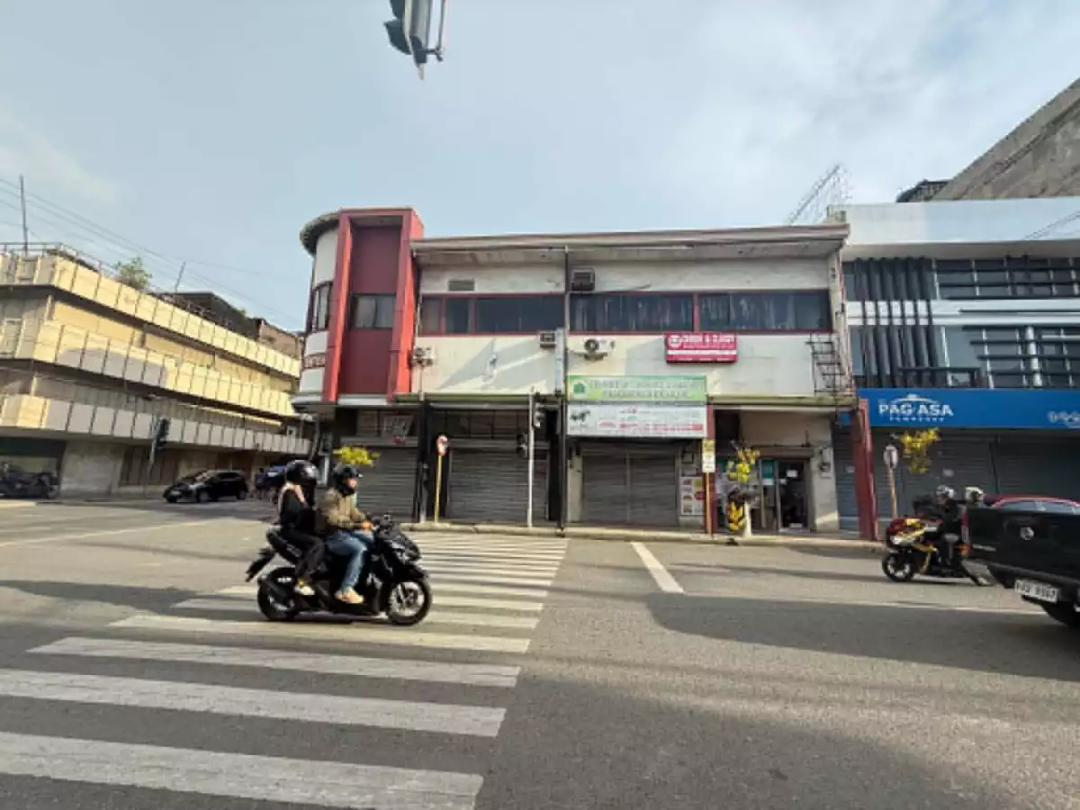 COMMERCIAL BUILDING — Building in Poblacion, Iligan City, Lanao del Norte — Photo 5