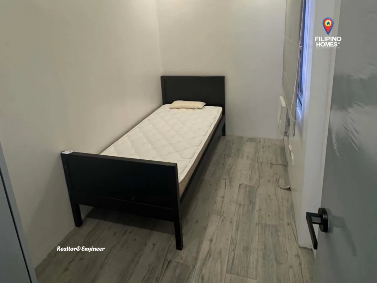 Teresa Park Subd. Townhouse for Sale in Pilar, Las Piñas City — Family Home — Townhouse in Las Piñas City, Metro Manila, 1742 — Photo 5