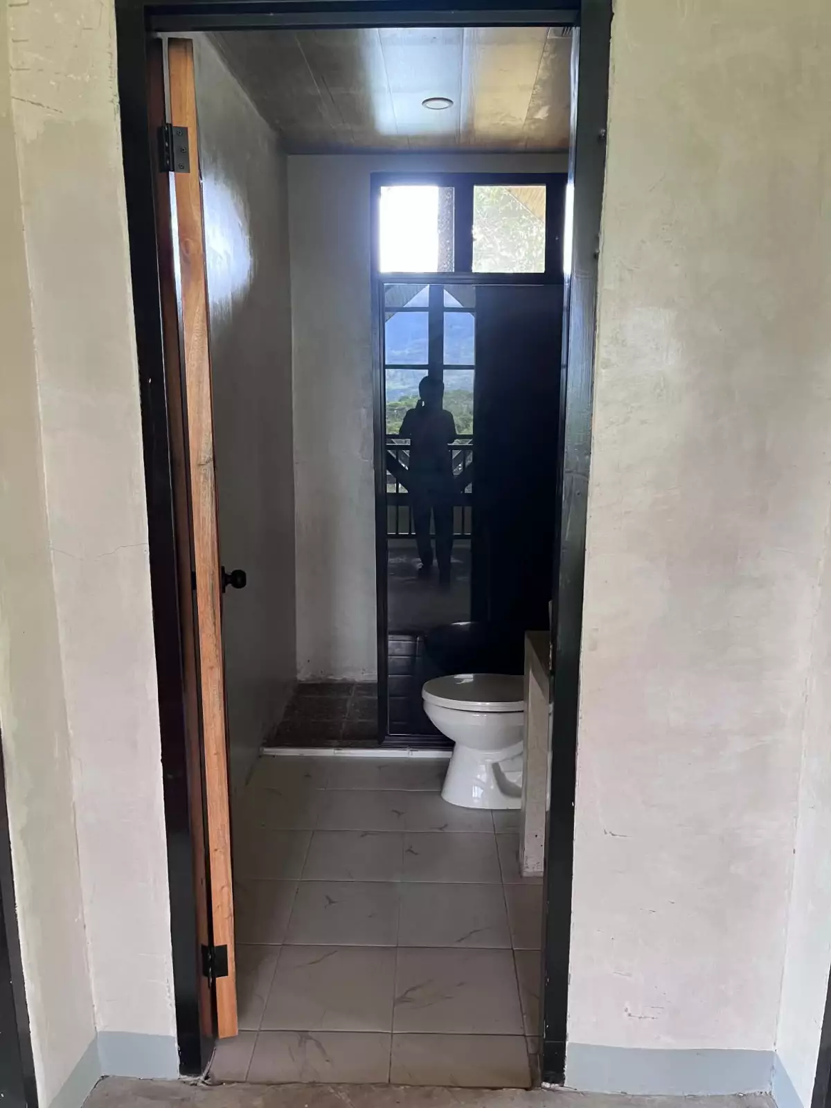 Open photo 14 of 21 — 🏡 Massive 1,438 SQM Lot with 2-Storey House for Sale in Claveria!