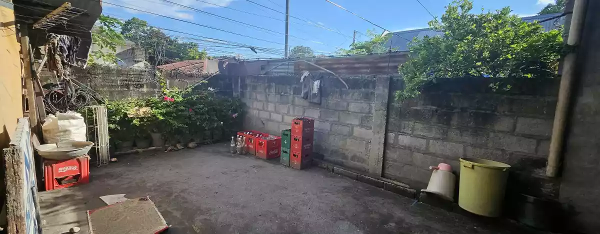 Open photo 14 of 18 — Prime Corner House and lot /Commercial Lot