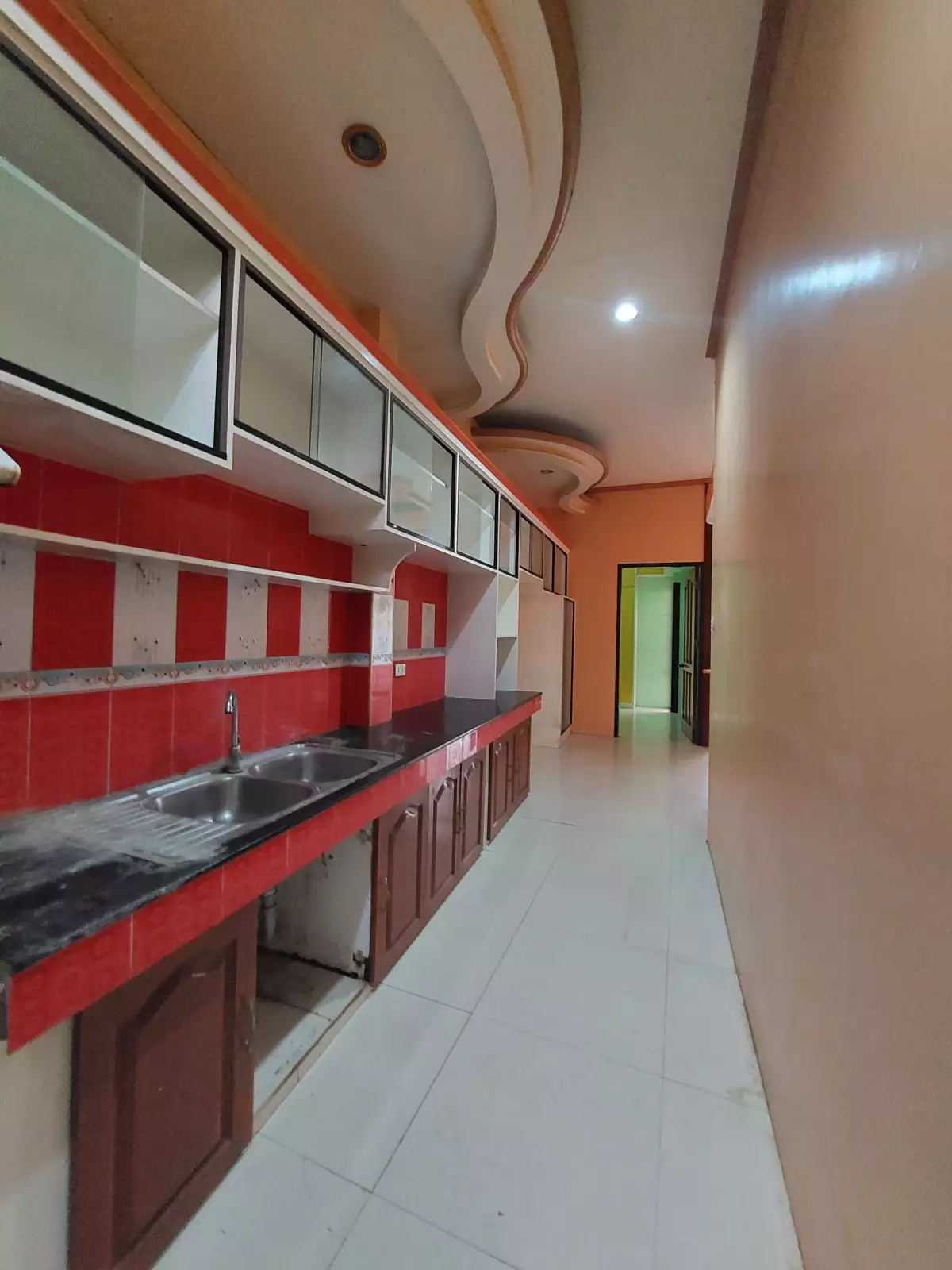 Open photo 22 of 30 — For Sale: 5BR House and Lot in Apopong, General Santos City — 225 sqm