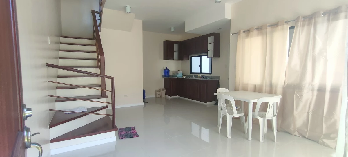 SACRIFICE SALE !! ASSUME HOUSE AND LOT IN MOHON, TALISAY CITY CEBU FOR 2.5M ONLY — House and Lot in Talisay City, Cebu, 6045 — Photo 2