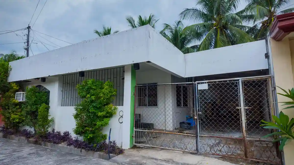 ABmalesido — House and Lot in Lagao (1st & 3rd), General Santos City, South Cotabato — Photo 2