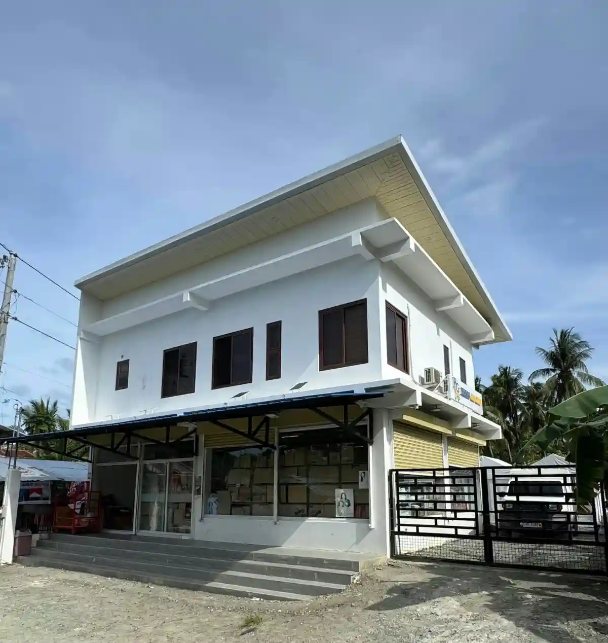 For Sale: Commercial Building in Lavigan, Gov. Generoso — 299 sqm lot — Building in Gov. Generoso, Davao Oriental, 8210 — Photo 2