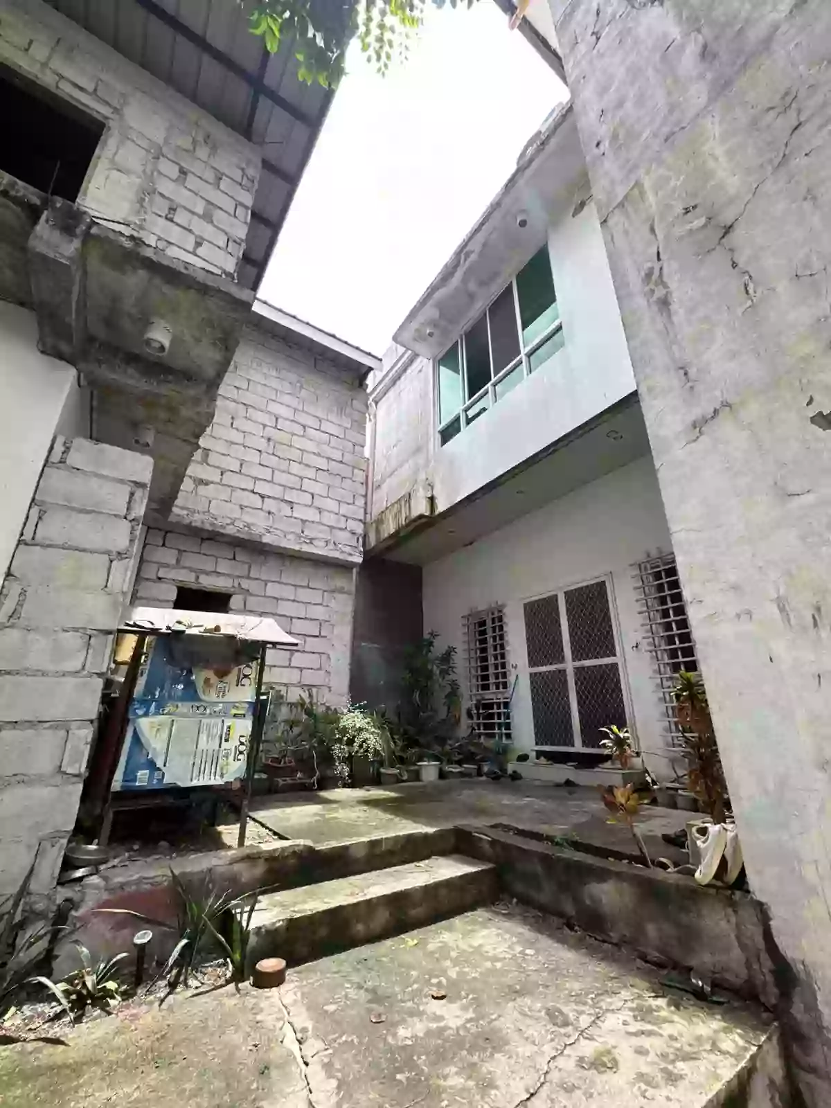 Open photo 27 of 39 — Rush Sale: 4BR House and Lot in P.F. Espiritu VII, Bacoor — 240 sqm Lot