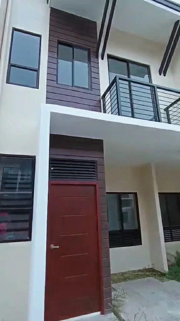 2BR Townhouse for Sale Near Mohon National High School, Talisay City — Balcony