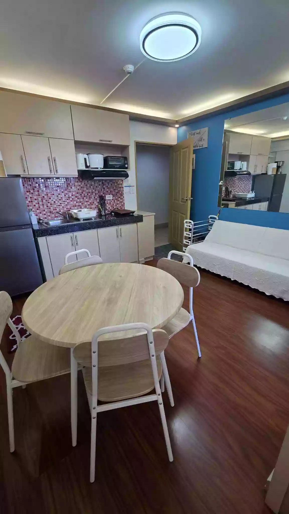 Dumaguete Seaview 2BR Furnished Condo w/ Amenity view — 2 Bedrooms in Poblacion No. 1 (Barangay 1), Dumaguete City, Negros Oriental — Photo 2