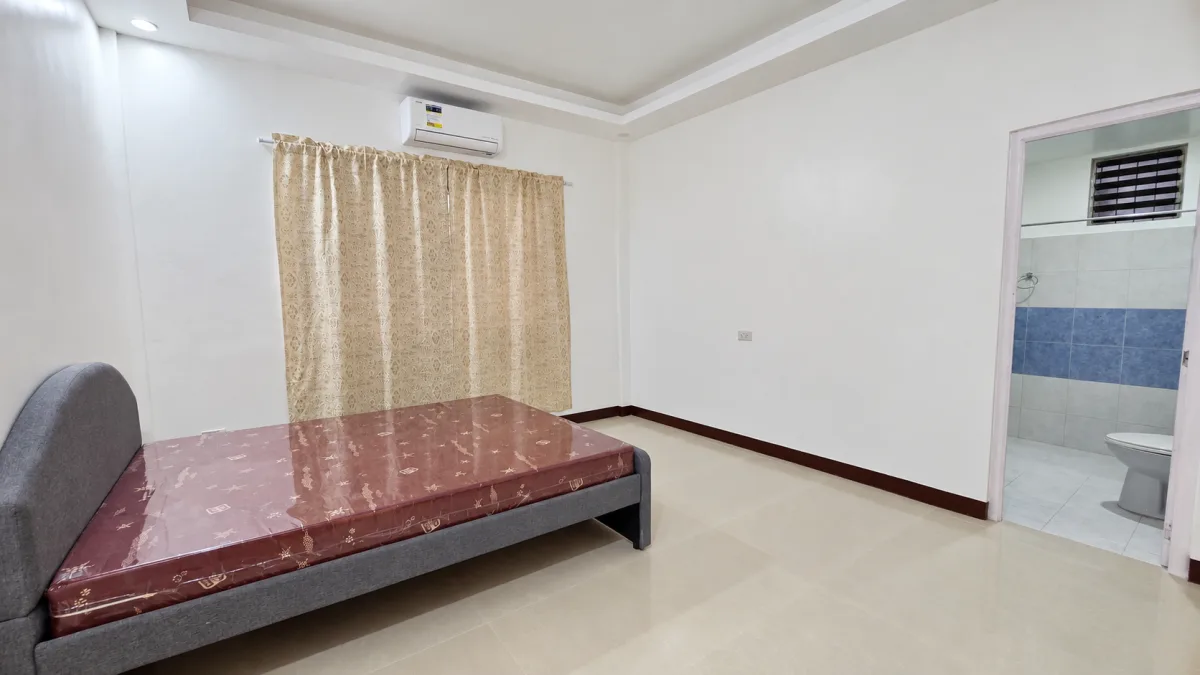 For Sale: 3BR Bungalow House and Lot in Dumaguete City — House and Lot in Dumaguete City, Negros Oriental, 6200 — Photo 6