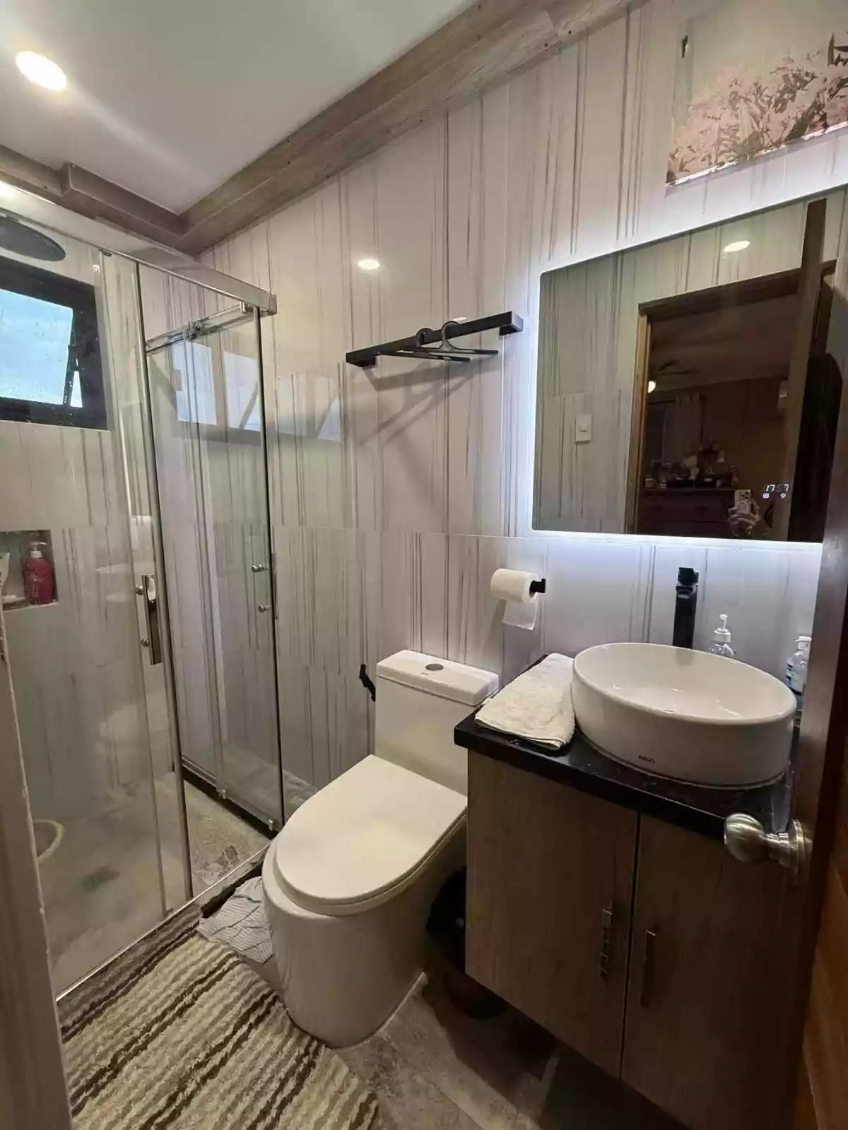 Single detached house in gated subdivision — House and Lot in Minglanilla, Cebu, 6046 — Photo 5