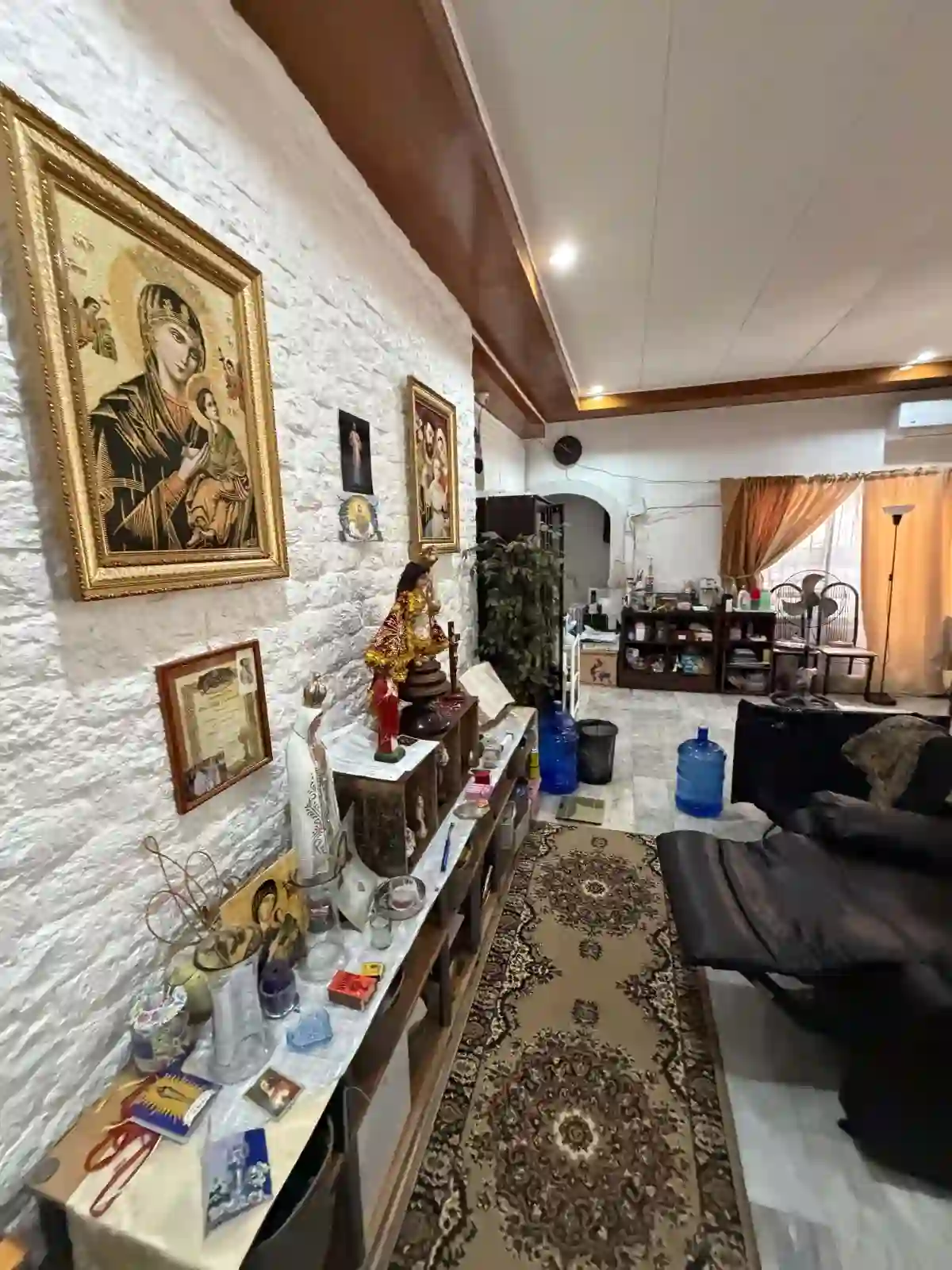 Open photo 15 of 17 — Forest Hills Banawa House for Sale