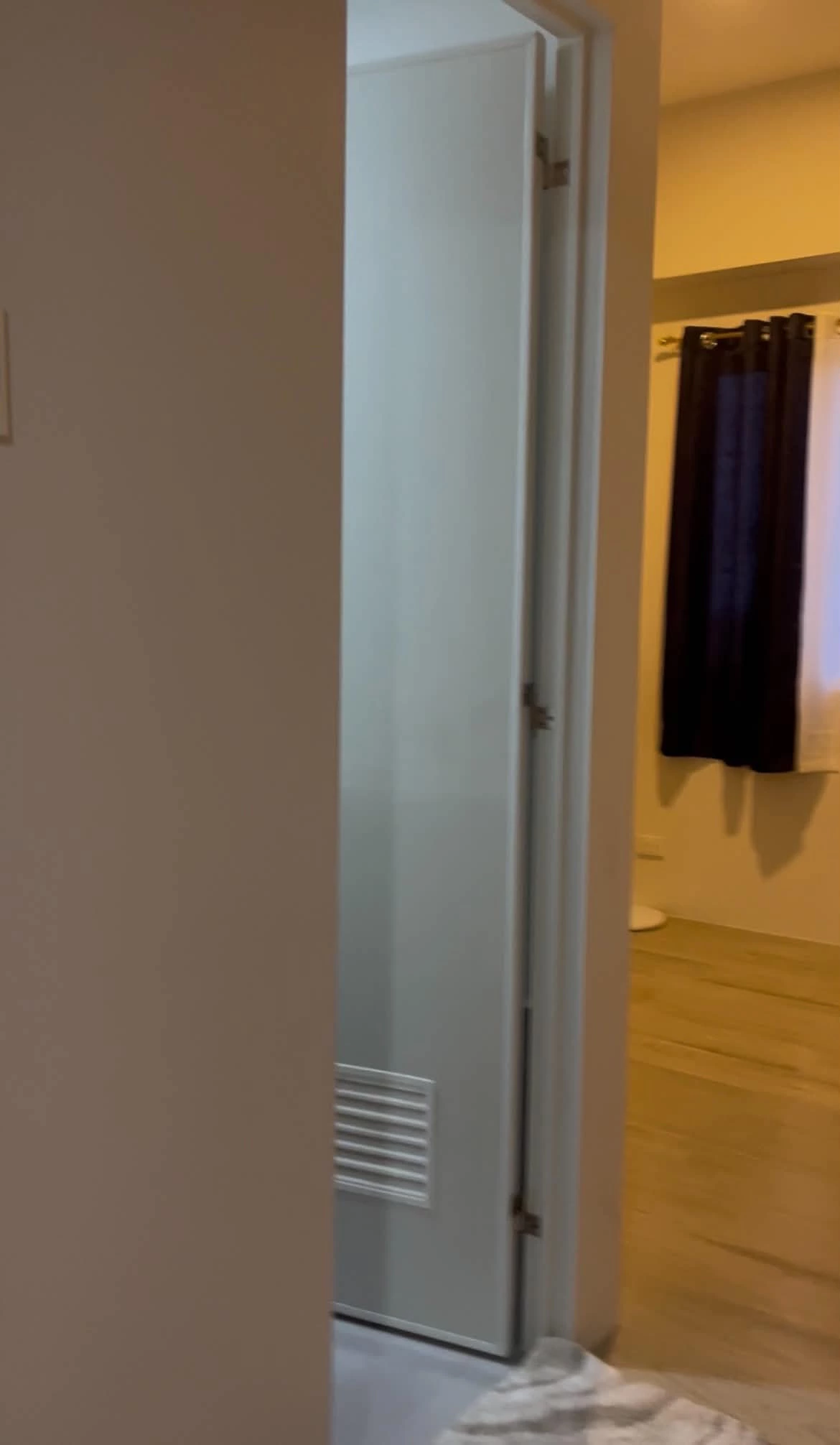 Open photo 11 of 19 — For Sale: 2BR Condo in Agus, Lapu-Lapu City — 50 sqm Balcony