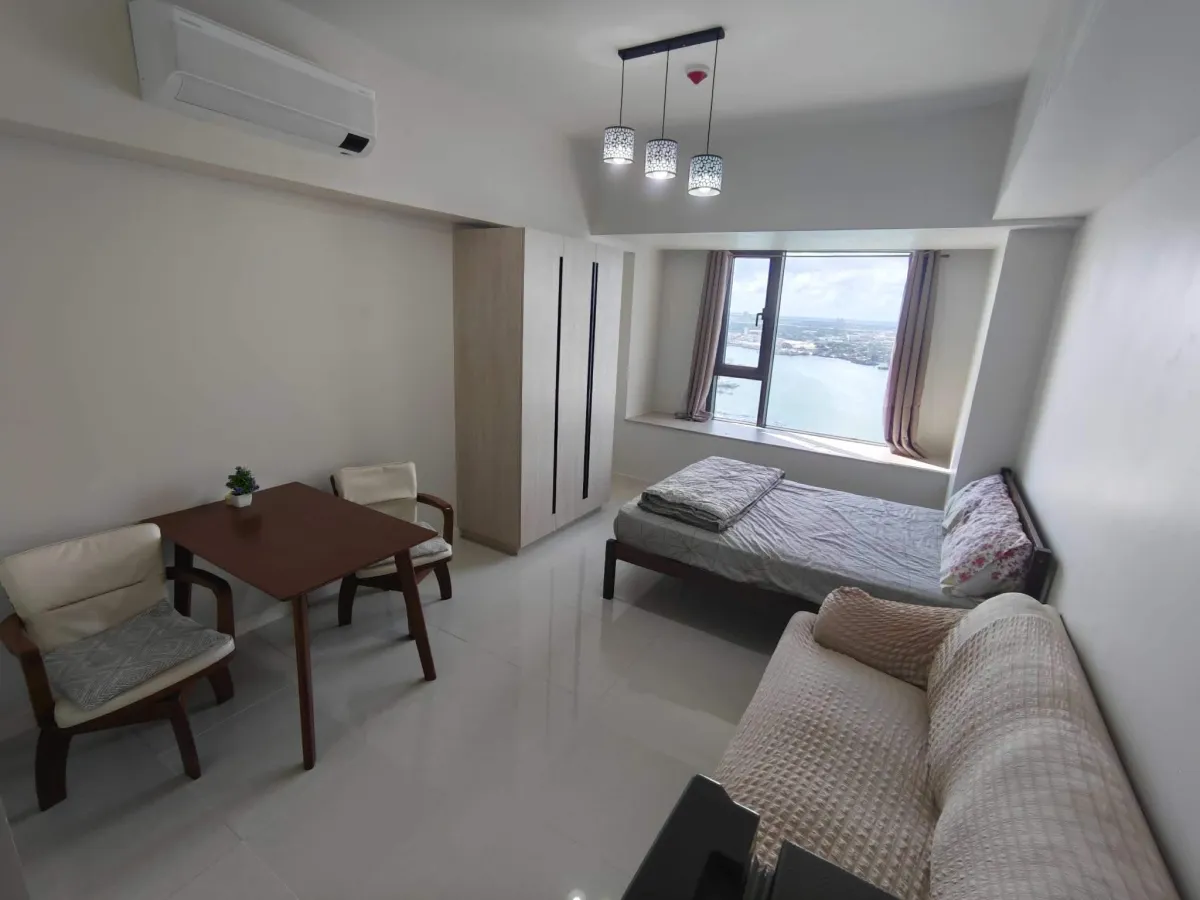 For Sale: Mandani Bay Studio in Centro, Mandaue City — Fully Furnished — Studio in Centro, Mandaue City, Cebu — Photo 5