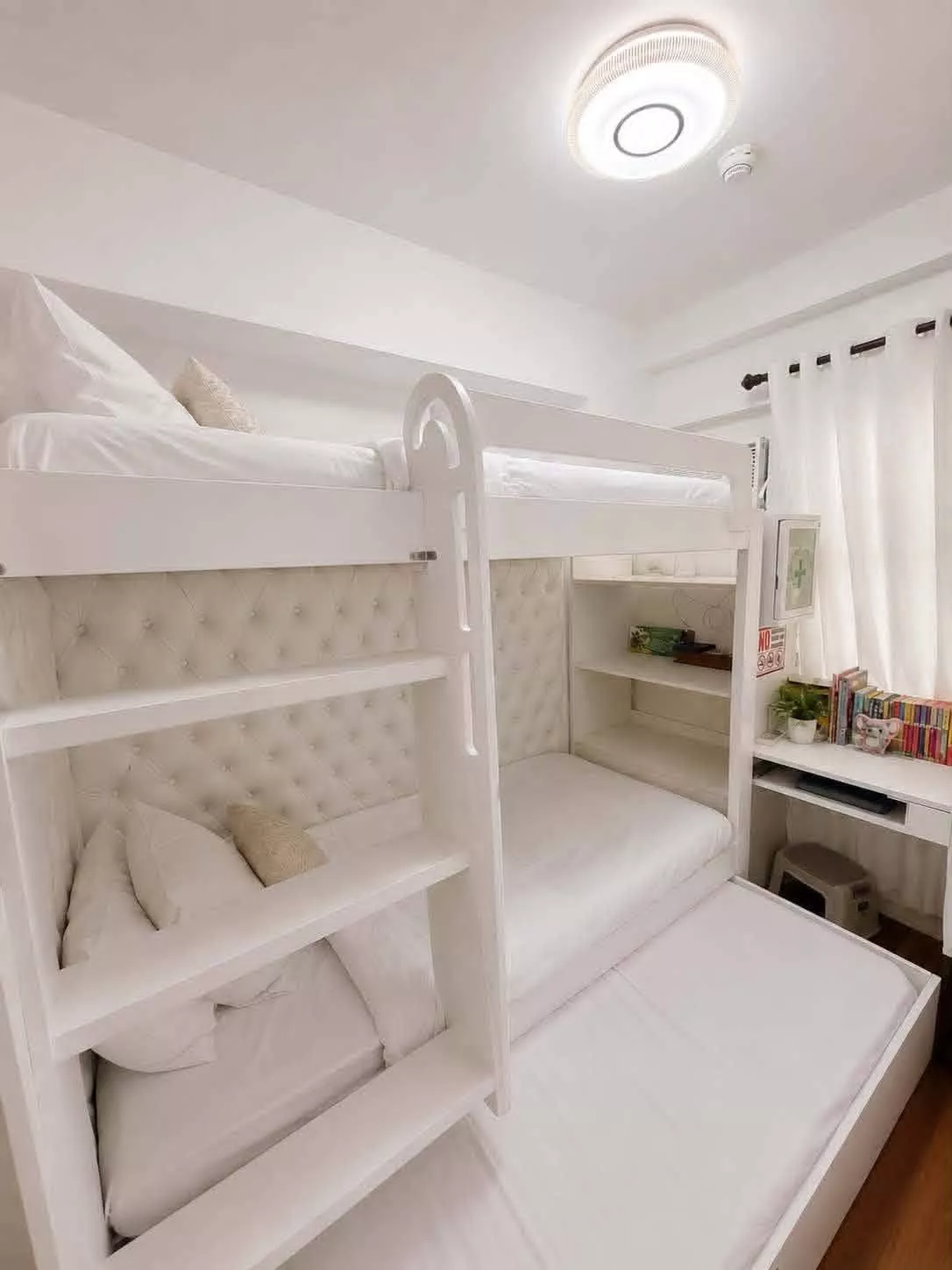 COZY YET HOMEY  STAYCATION VIBE IN THE HEART OF METRO DAVAO - VERY NEAR TO SCHOOLS, MALLS AND HOSPITALS — 2 Bedrooms in Buhangin (Pob.), Davao City, Davao del Sur — Photo 4