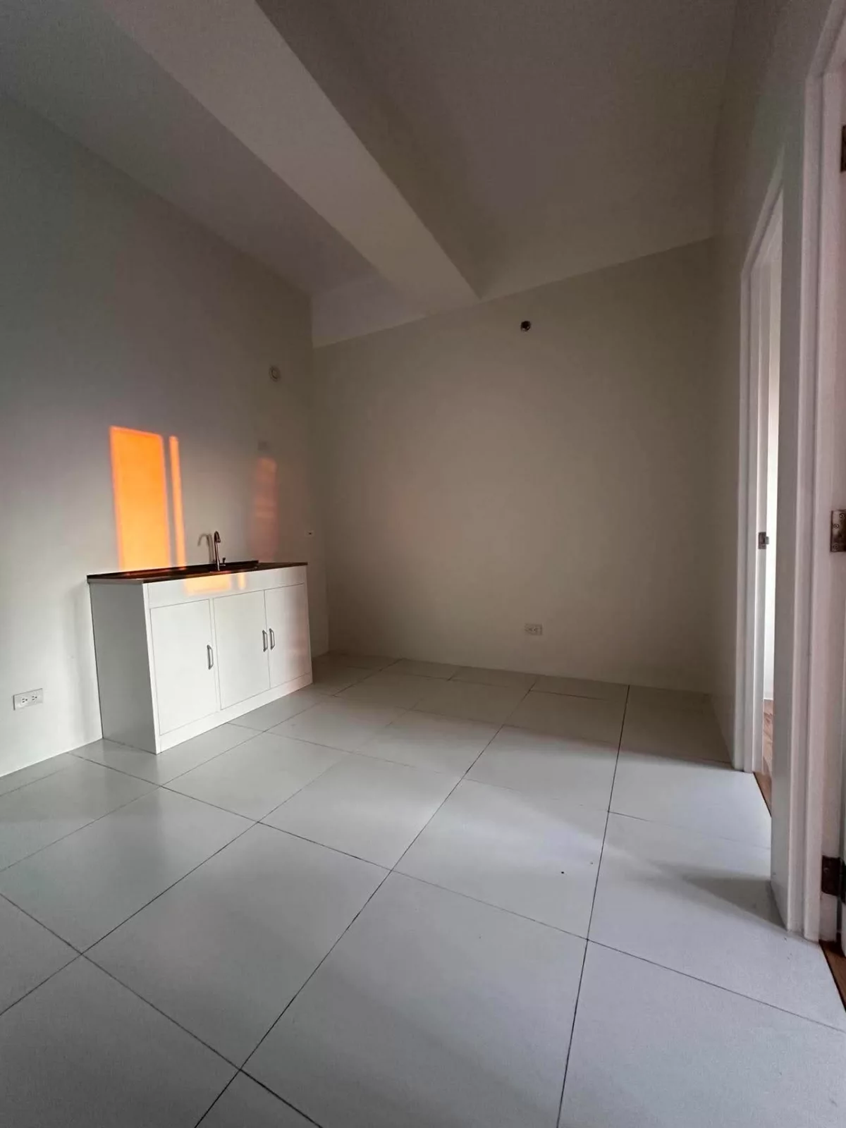 Condo unit for rent — 2 Bedrooms in Tinago, Naga City, Camarines Sur — Photo 3