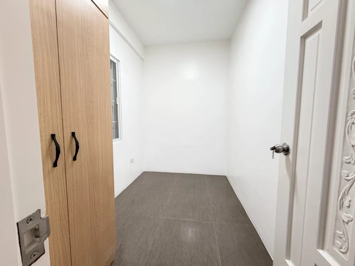 Open photo 23 of 30 — For Sale: 4BR House and Lot in Better Living, Paranaque City