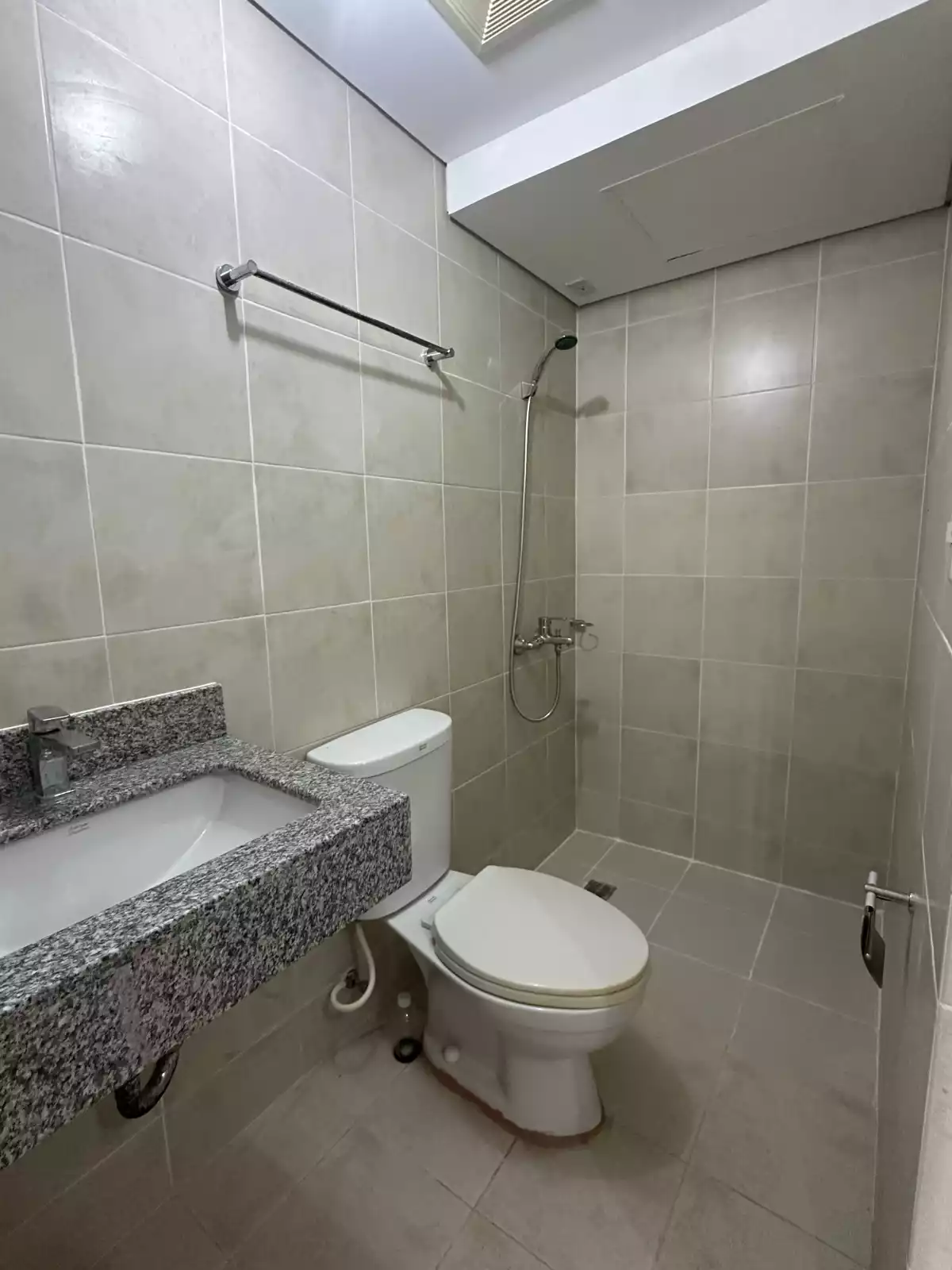 For Sale: Studio Condo in Banawa, Cebu City — 29.04 sqm — Studio in Banawa, Cebu City, Cebu — Photo 6