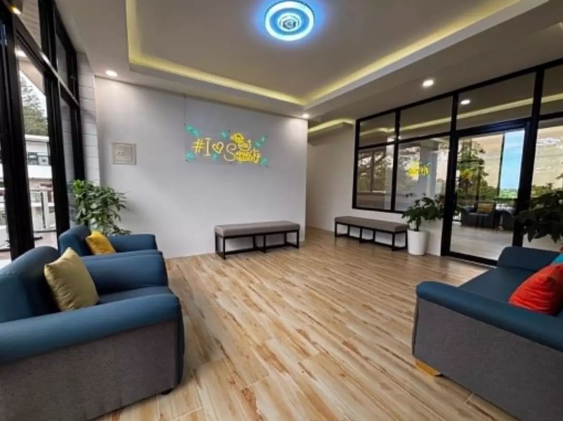 For Sale: 24 Bedrooms Resort and House in Irawan, Puerto Princesa City — 2593 sqm — Beach House / Resort in Irawan, Puerto Princesa City, Palawan — Photo 5